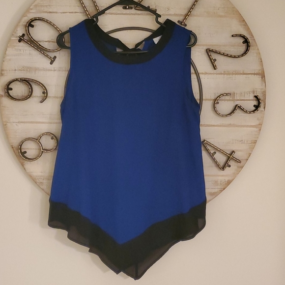 New York & Company Tops - V bottom sleeveless blouse with ribbon tie back